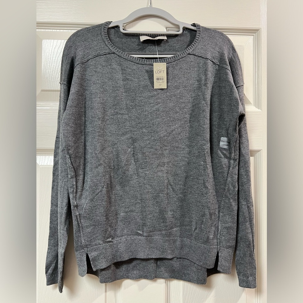 LOFT Gray Long Sleeve Soft Knit Casual